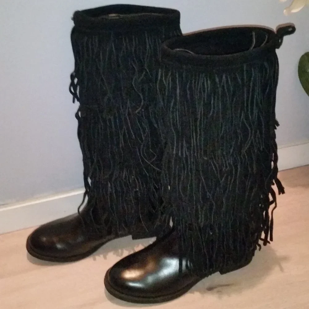 Suede leather triple fringed leg/boot coverings EUC - Picture 2 of 3